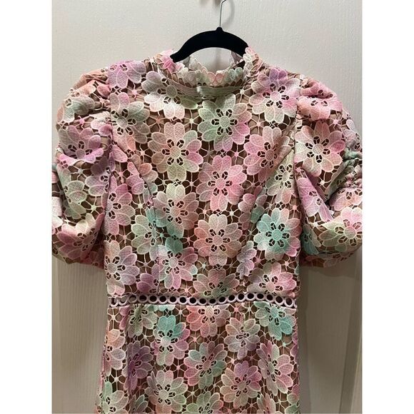 Elliatt Rimini Dress - Multi Lace Detail Midi Dress size S NWT $233 - Picture 6 of 7